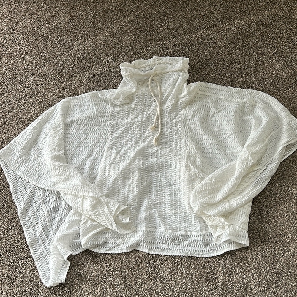 White cape